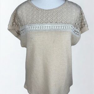 ⭐️ 3/$15 Beige Lace Women's Top Size S